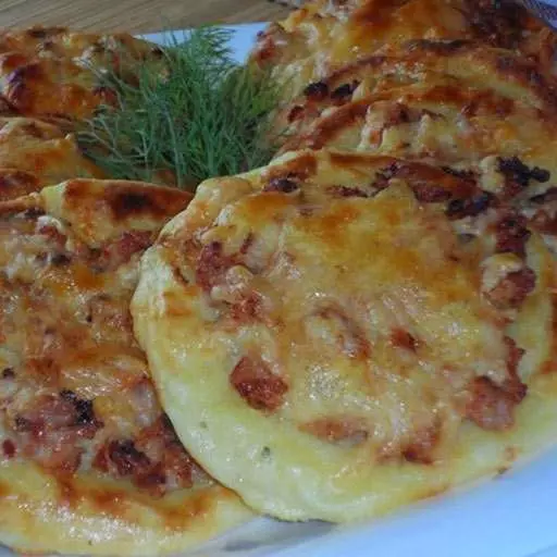 Картофельные ватрушки с курицей