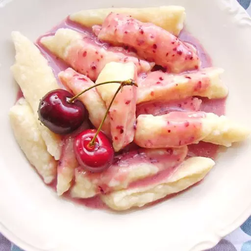 Ленивые вареники с ореховой смесью