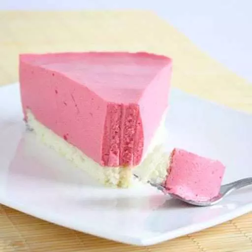 Raspberry Mousse Pie