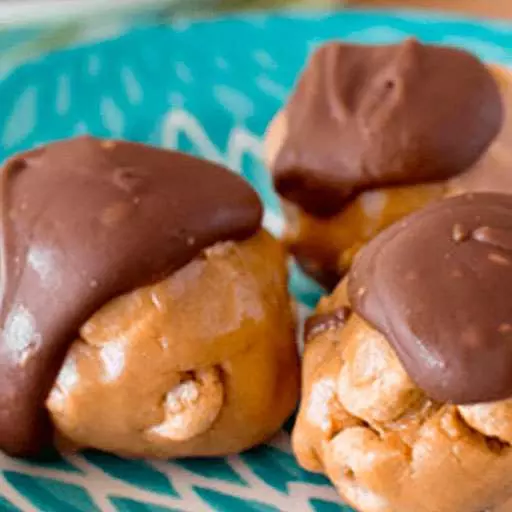 Roly Poly Peanut Butter-Chocolate Balls