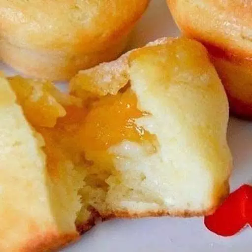 Творожные кексы с заварным кремом и персиковым джемом