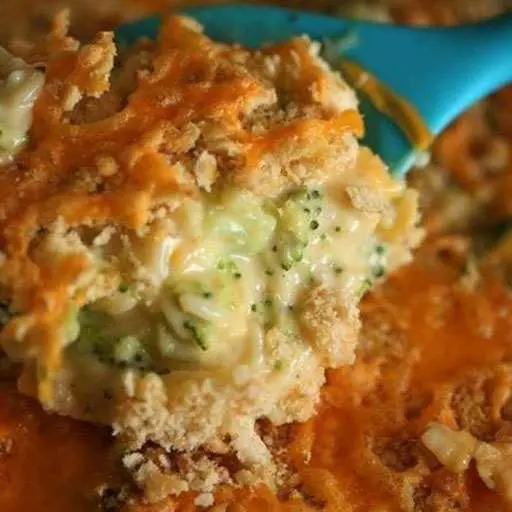 Cheesy Broccoli and Rice Casserole