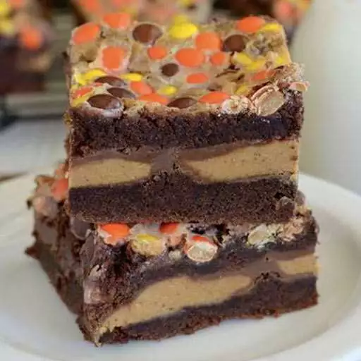 Reese Gooey Cake Bars