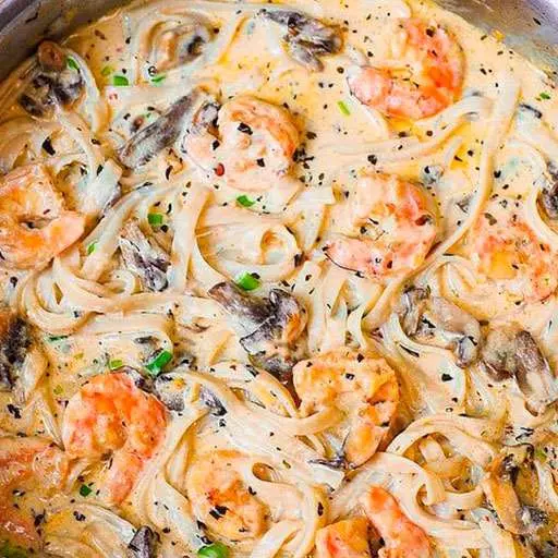 Creamy Shrimp and Mushroom Pasta