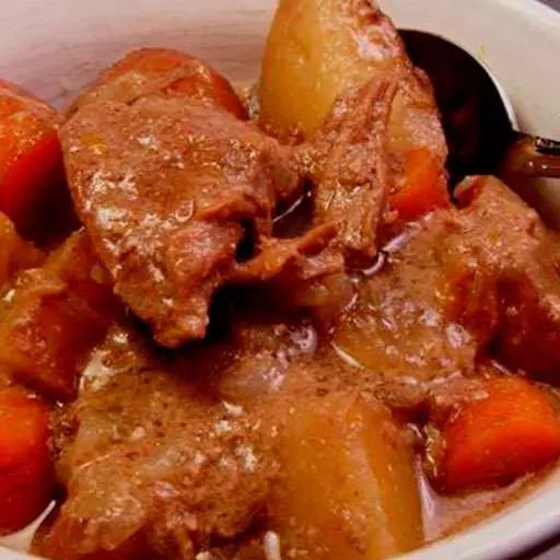 5 Ingredient Slow and Easy Beef Stew