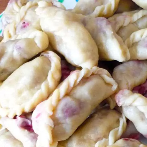 Вареники з вишньою