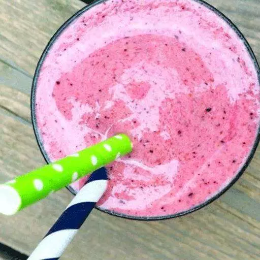 Cherry Ginger Lime Smoothie