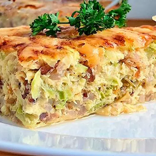 Запеканка с рисом и кабачками
