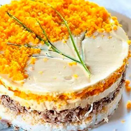 Мимоза с тунцом и сыром