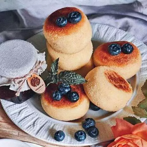 Сирнички з банановою начинкою