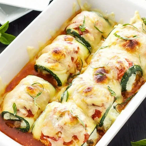 Рулетики з кабачка з курячим фаршем