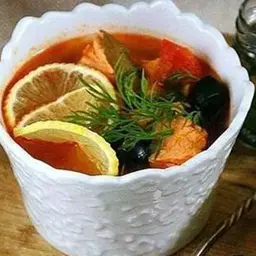 Рибна солянка