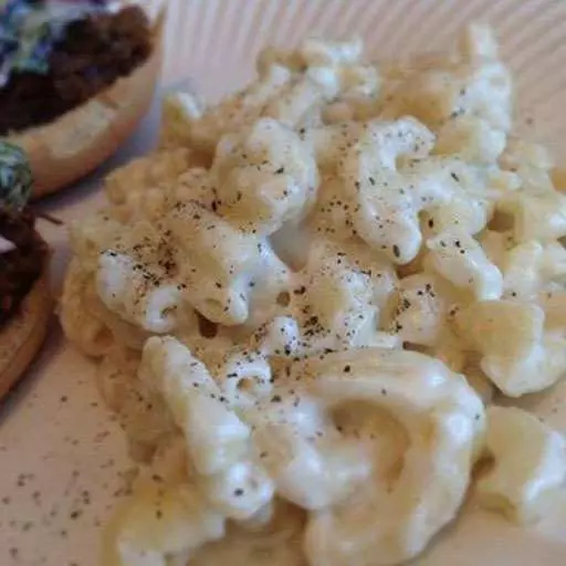 The Hubby’s Dream Mac-n-Cheese