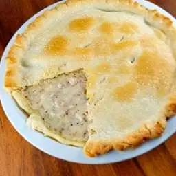 Biscuits and Gravy Pot Pie