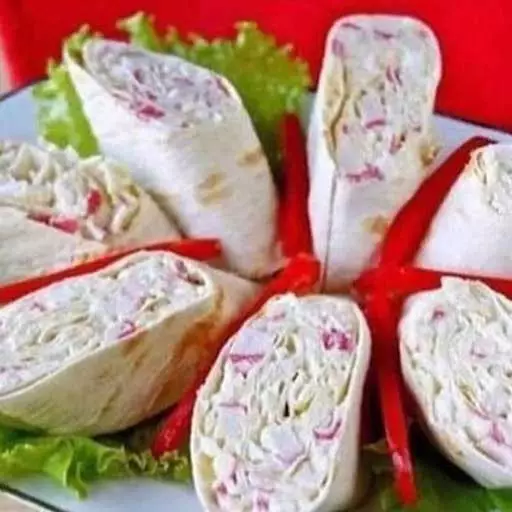 Лаваш з крабовими паличками