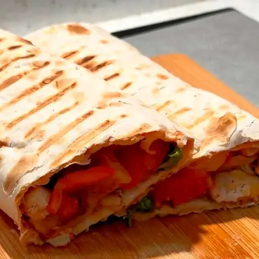 Домашняя шаурма с курицей