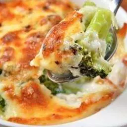 Запеканка с брокколи и сыром