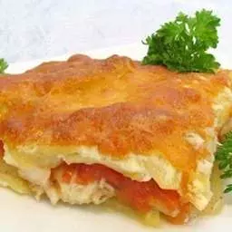 Рыба с картофелем, запеченные под майонезом