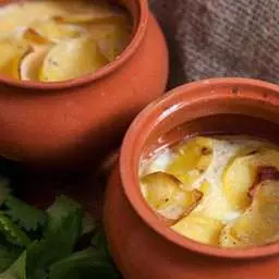 Картошка в горшочке