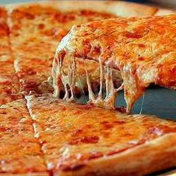 Смачна та швидка піца