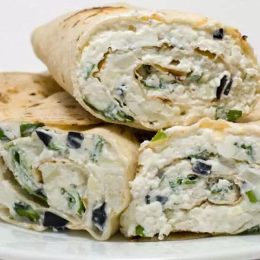 Рулет із лаваша з сиром