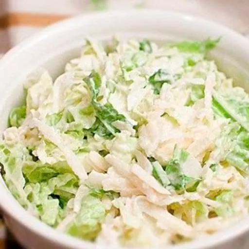 Салат из пекинской капусты с курицей