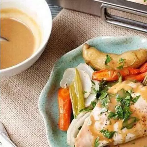 Куриная грудка с овощами