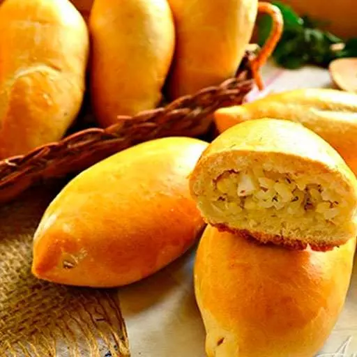 Пиріжки з рисом і яйцем