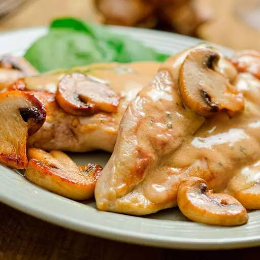 Куриные грудки в сметане, вкуснятина