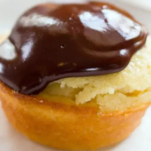 Boston Cream Pie Cupcakes