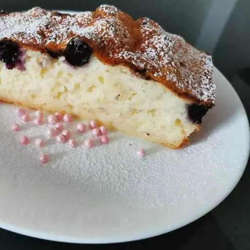 Сирно-ягідний пиріг