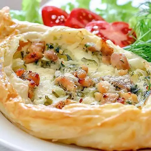 Лодочки из теста с картофелем и мясом