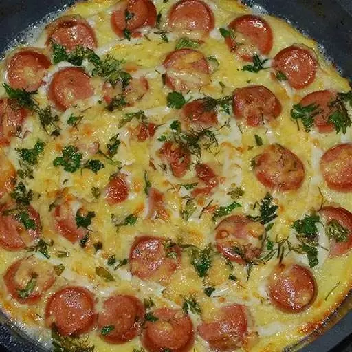 Запеканка из картофеля с сосисками