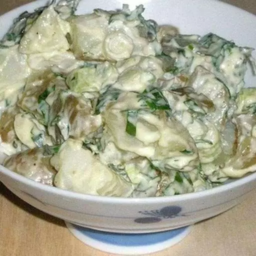 Салат картопляний з м'ясом