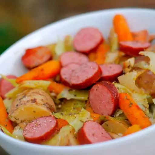 Slow Cooker Smoky Gypsy Hot Pot