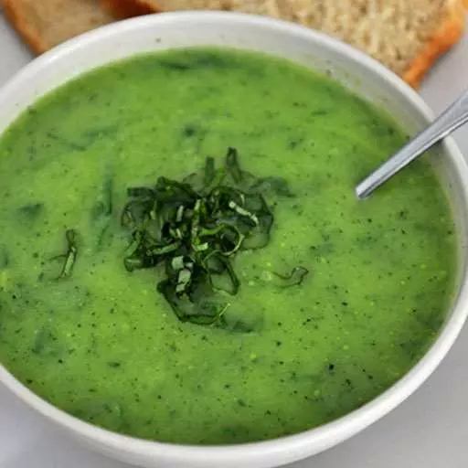 Spinach and Zucchini Soup