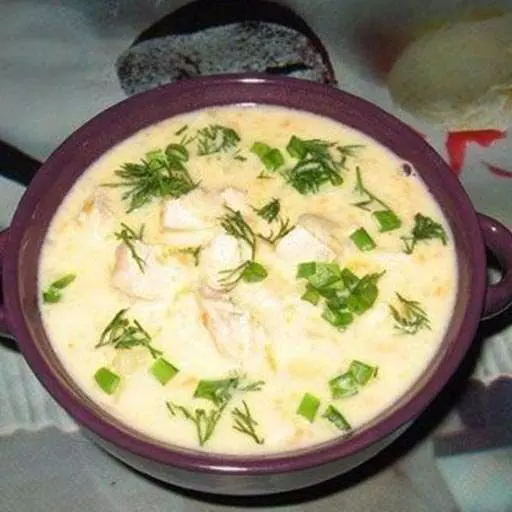 Сырный суп с курицей