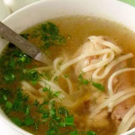 Куриный суп с лапшой без муки