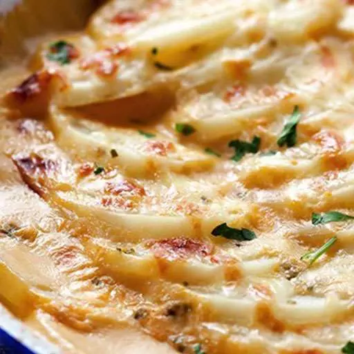 Картопля з соусом бешамель