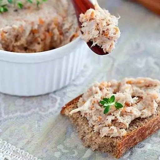 Корисний паштет з курки та моркви